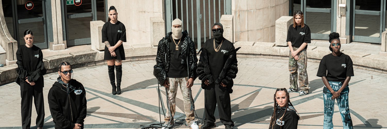 IT’S SIMPLE banner