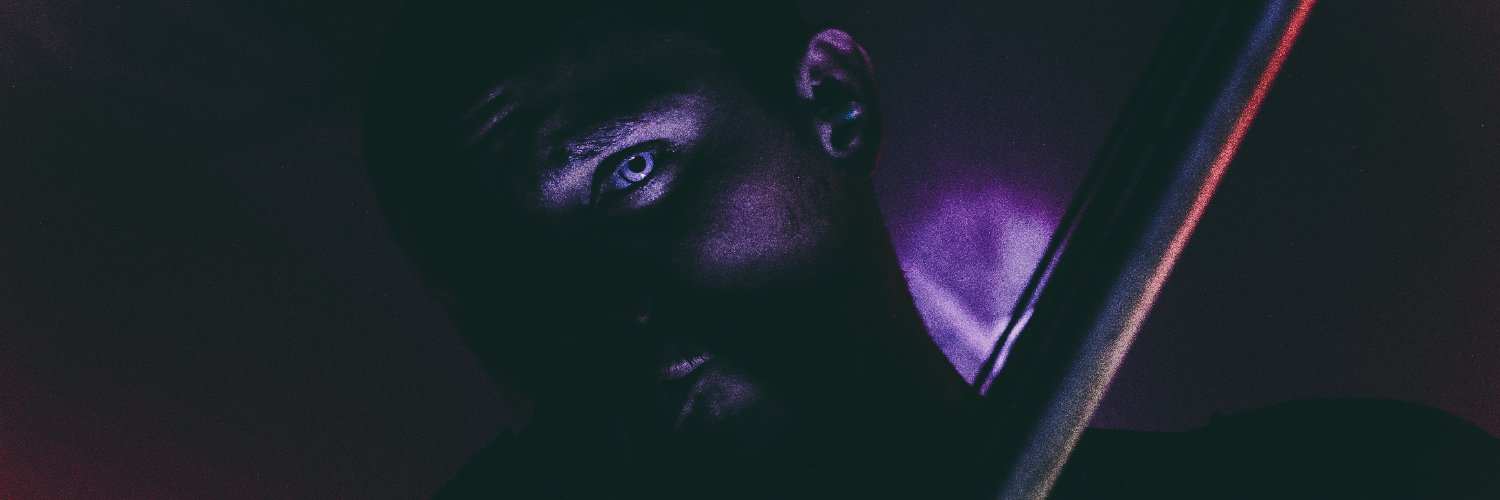 DemianLevi's profile banner image