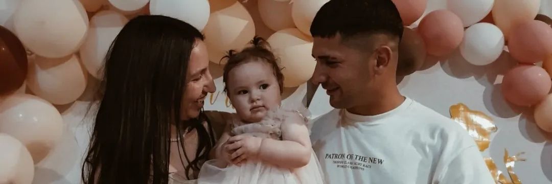 AniiAlvaarez's profile banner image