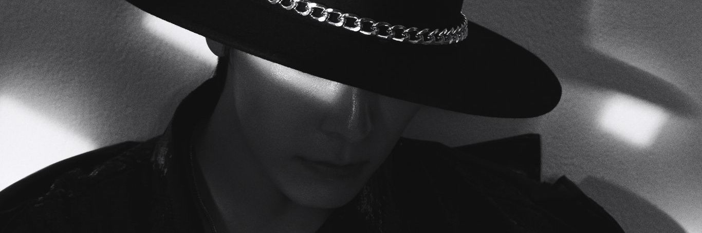 zhoumi419's profile banner image