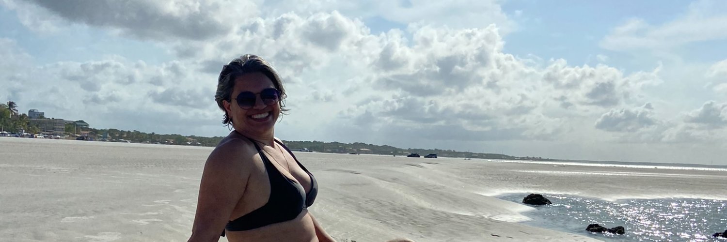 AnjoHelaine's profile banner image