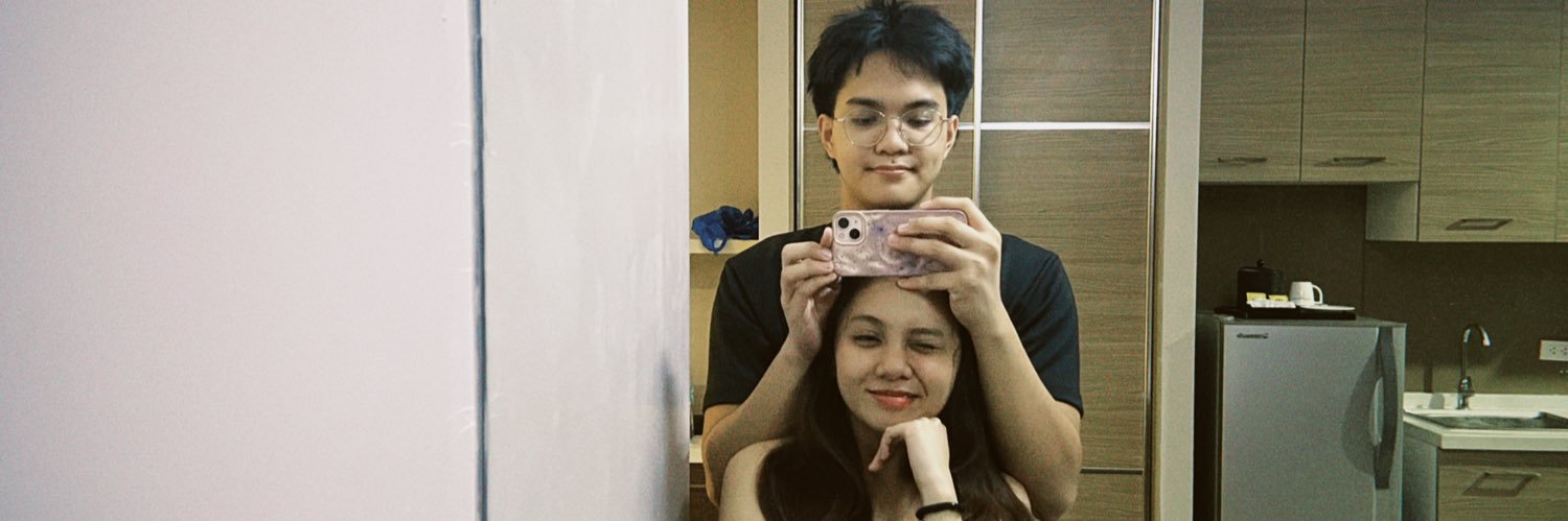 medanielle_'s profile banner image
