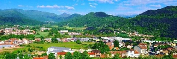 un_esser Profile Banner