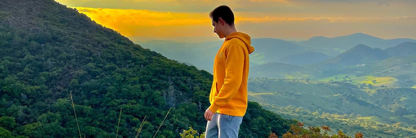 angelolvera97's profile banner image