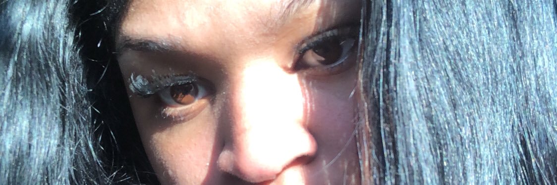 thascourtney's profile banner image