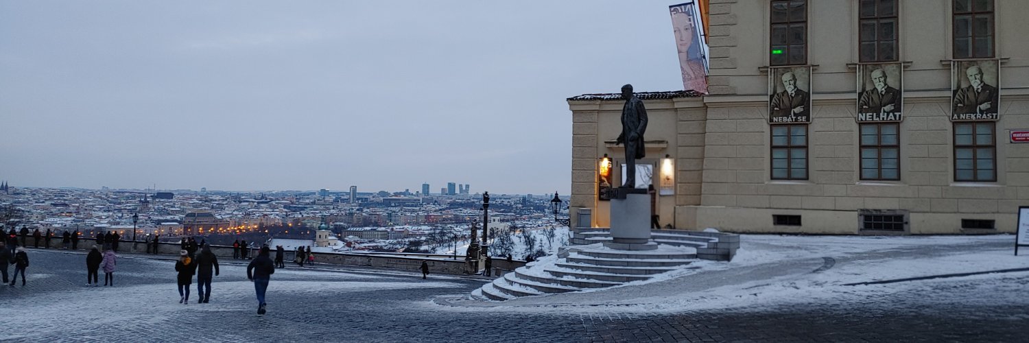 99kl5's profile banner image