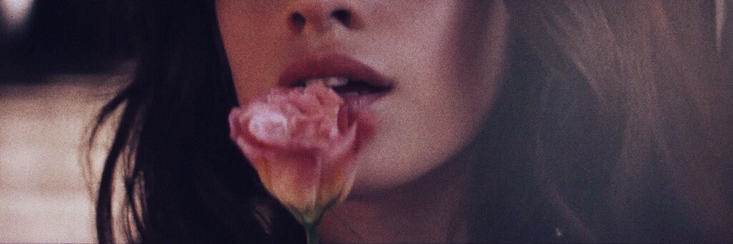Slvrena's profile banner image