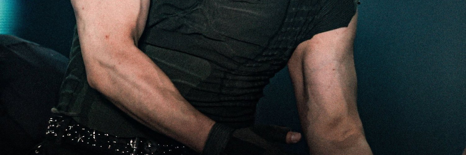 sinnlos's profile banner image