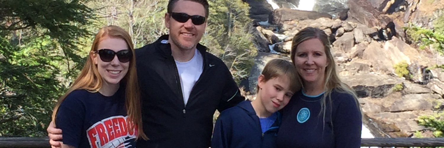 mitzerich's profile banner image
