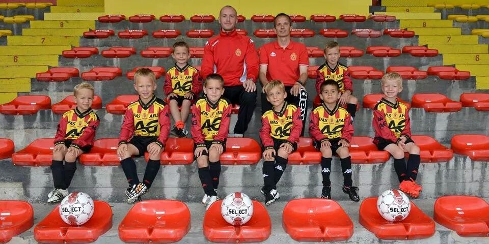 demetsler's profile banner image