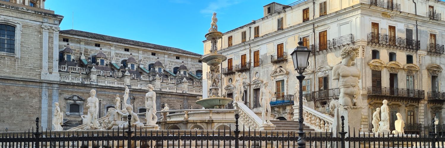 Béatrice Angrand banner