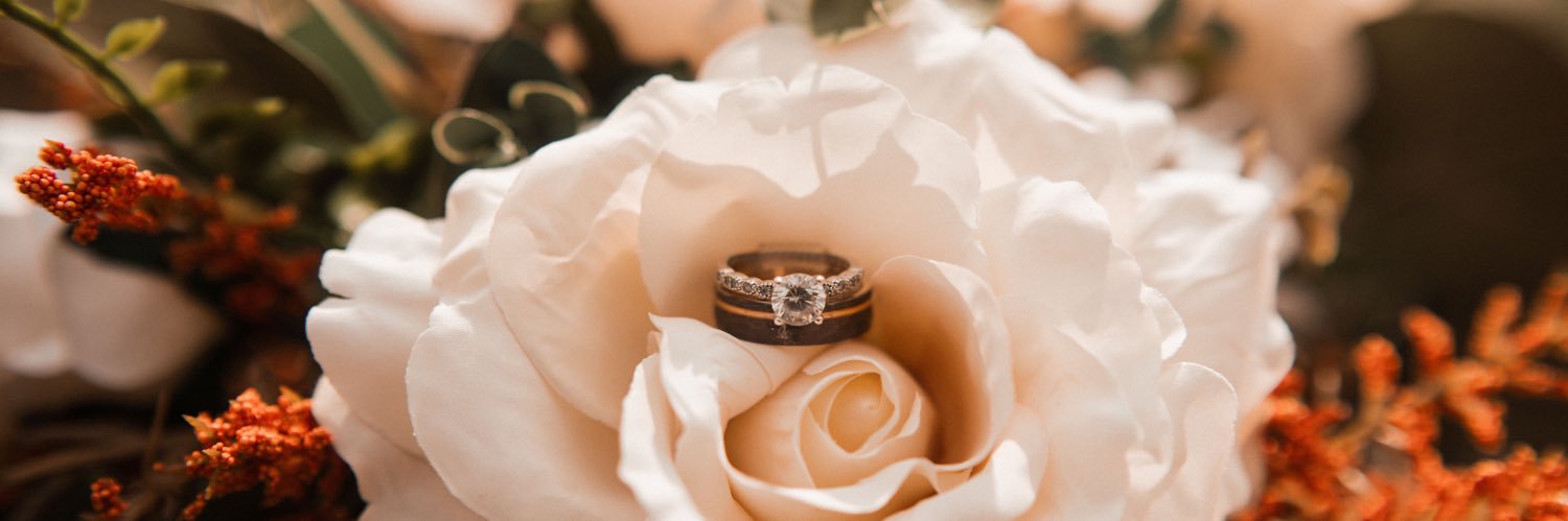 lyndsey_yoder's profile banner image