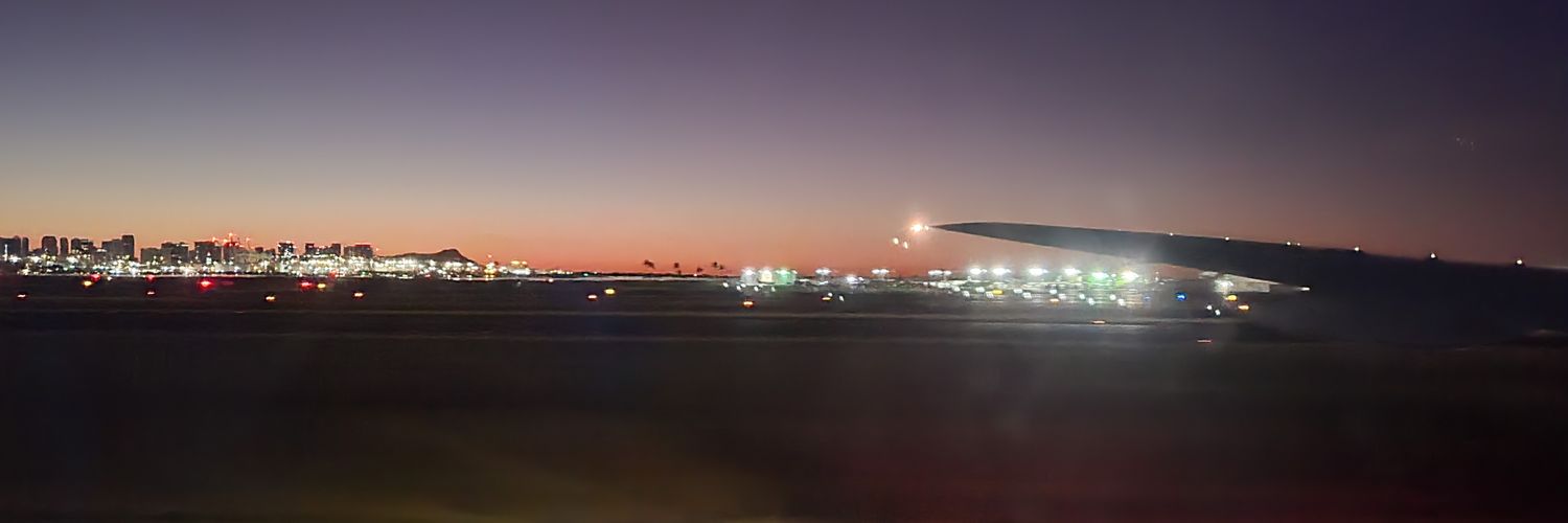 r_kamren's profile banner image