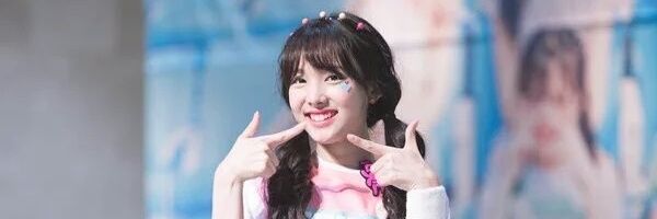 nayeonnay's profile banner image