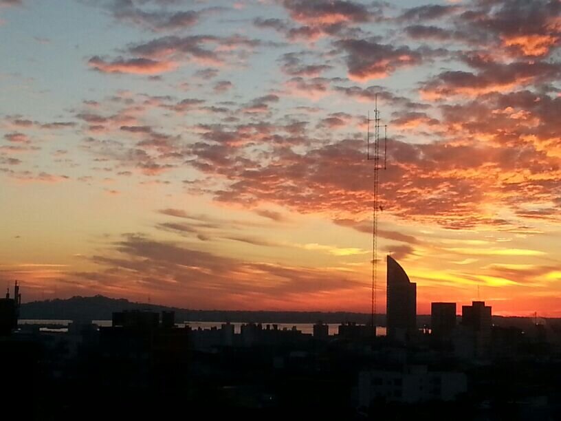 crdanielsantos's profile banner image