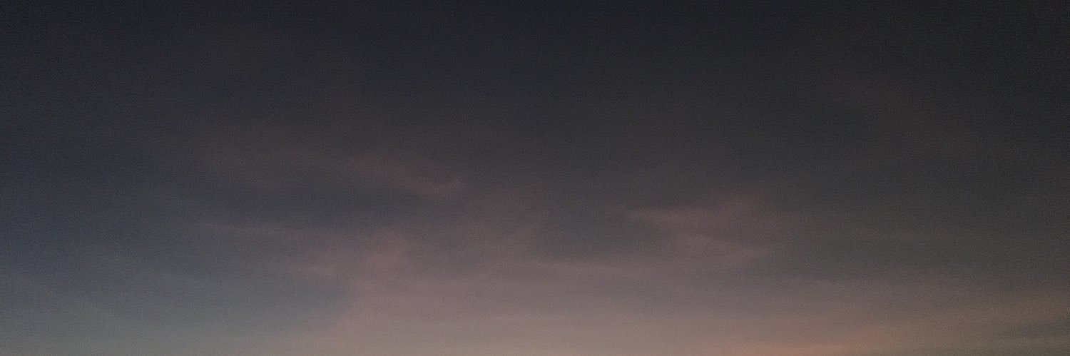 钱难有 banner