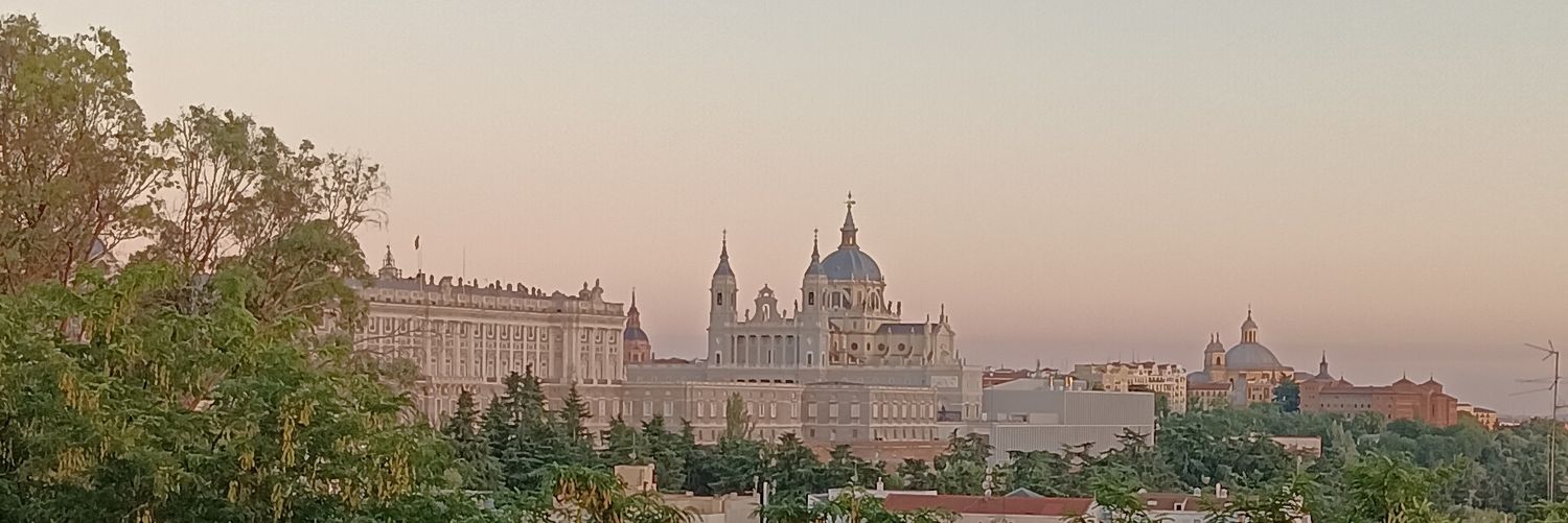Lucía banner