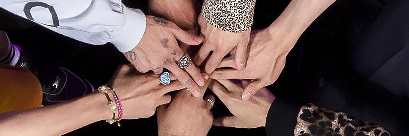 xiomiyaaa's profile banner image