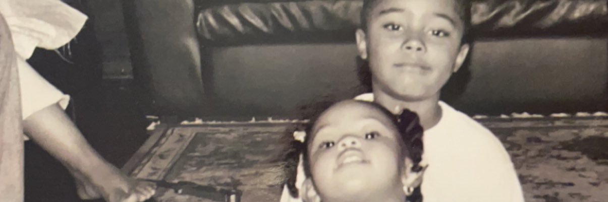lookpeggy's profile banner image