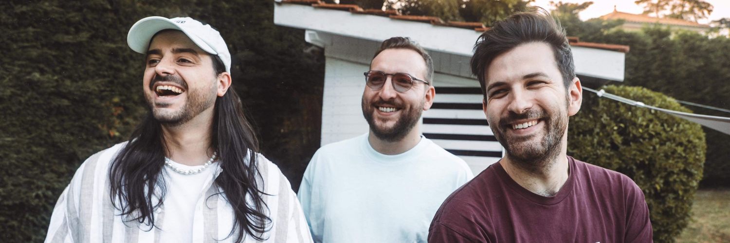 DeepMerries's profile banner image