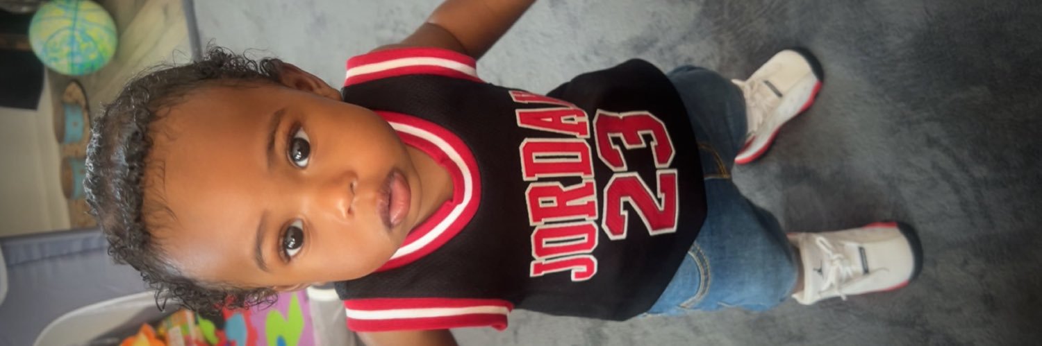 NieshaHowell's profile banner image