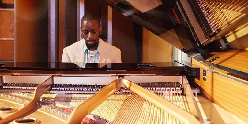 PianoSingerUK's profile banner image