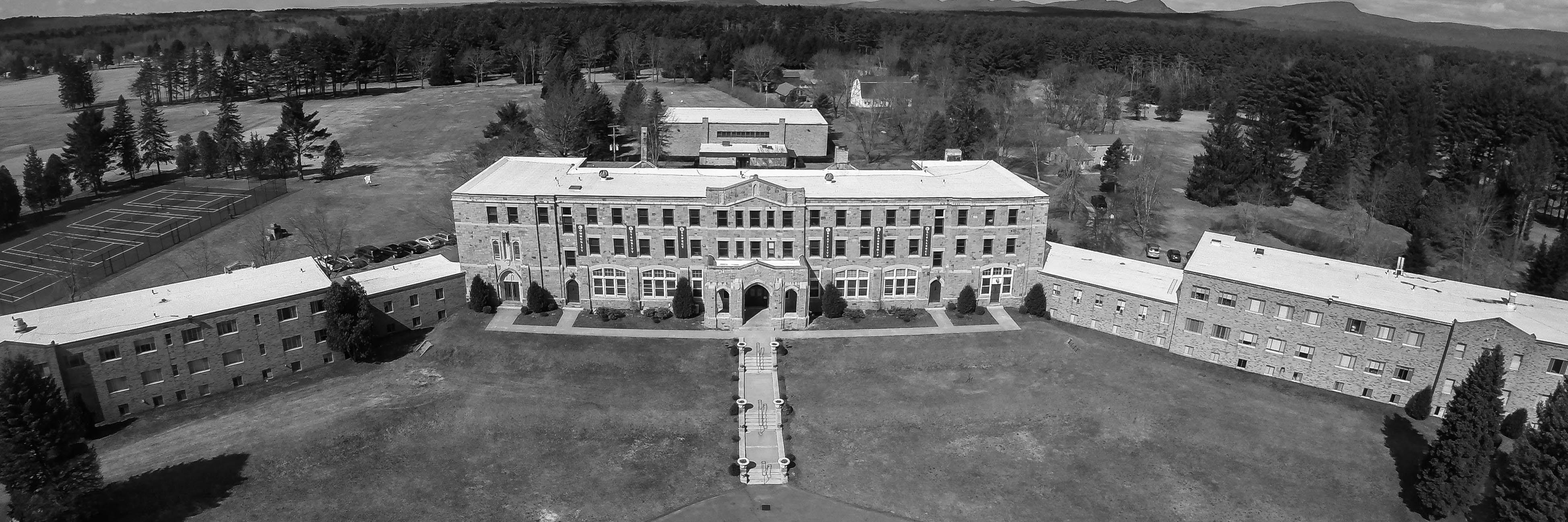 MacDuffie Mustangs banner