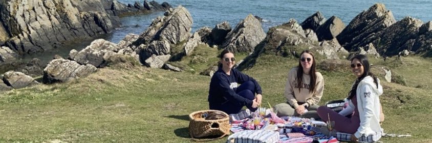 kelliefinlay_'s profile banner image