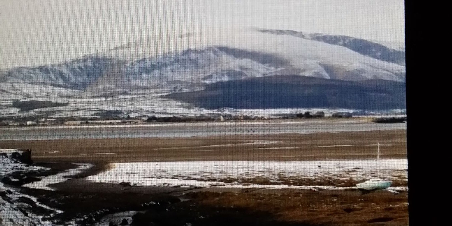 AROUNDtheCOMBE's profile banner image