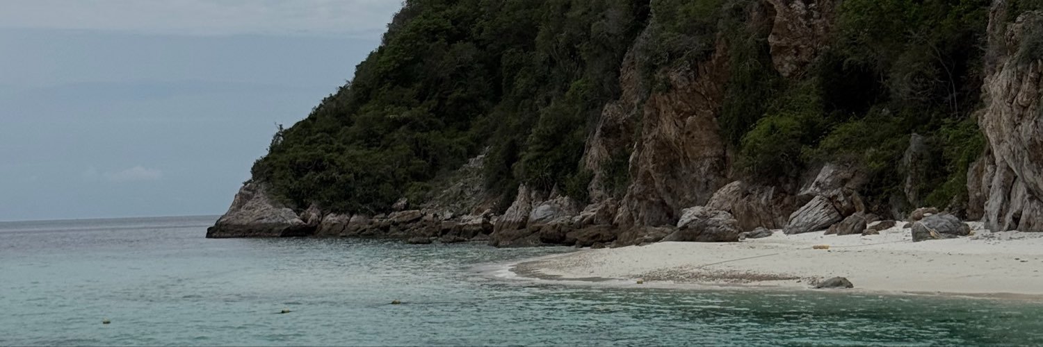 creamsrnn's profile banner image