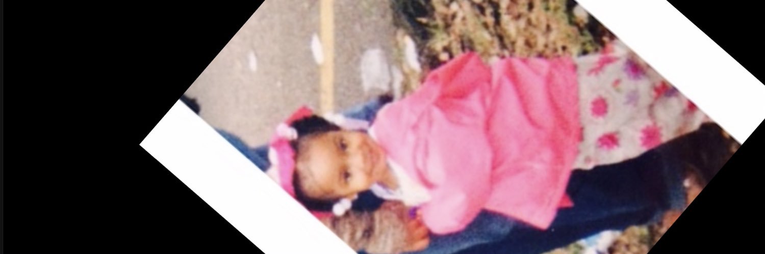 _nylarenae's profile banner image