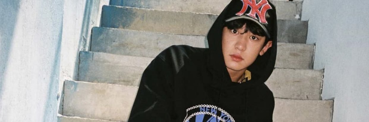 artsywangj's profile banner image