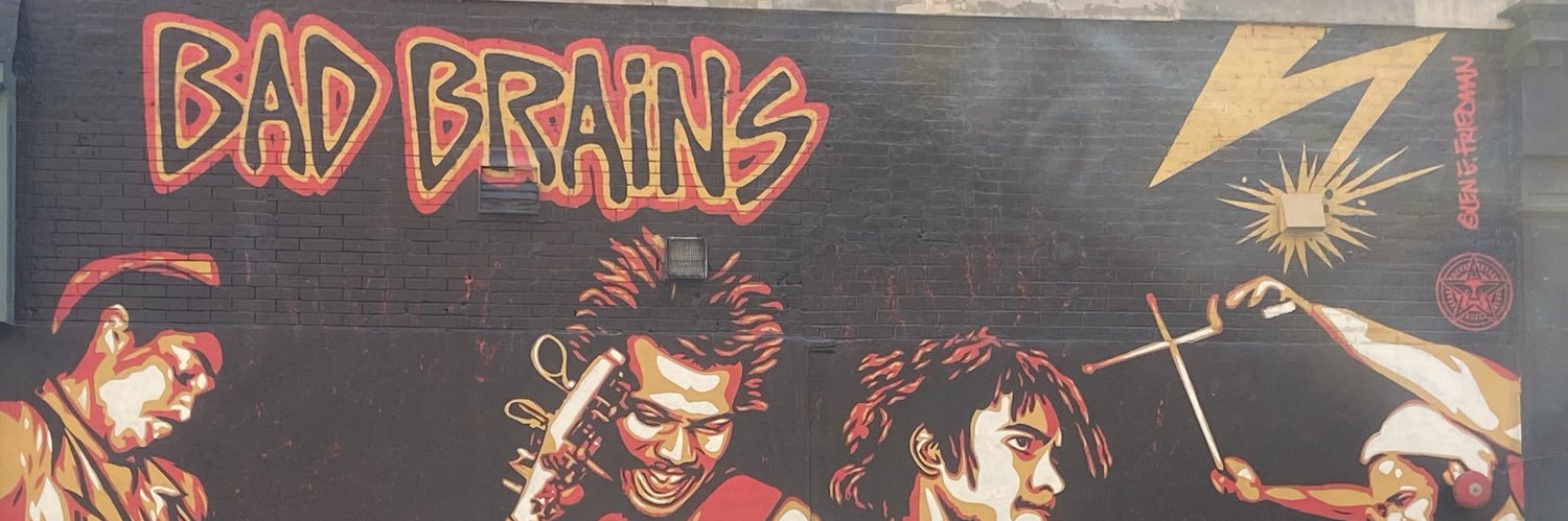 nycbuzzz's profile banner image