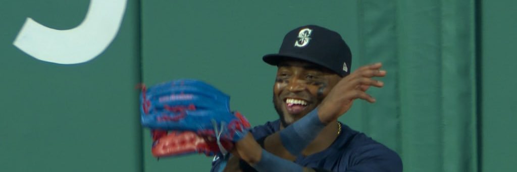 kayla (･¨⬮ banner