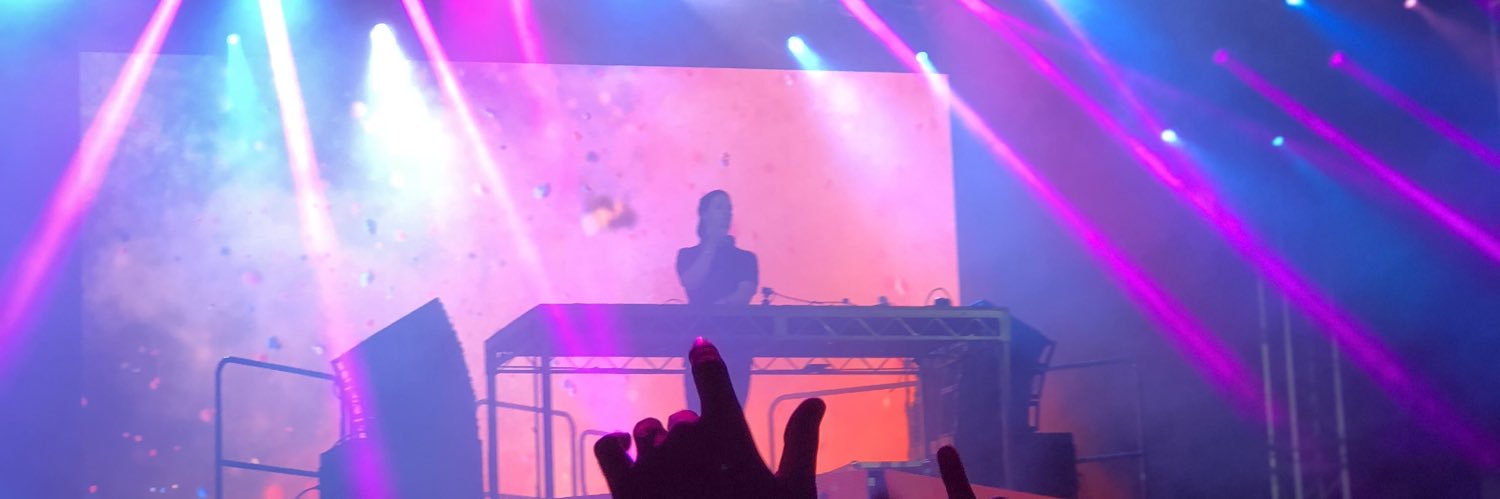 ellaakaayy's profile banner image