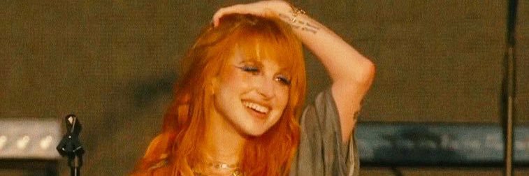memoriesbox_'s profile banner image