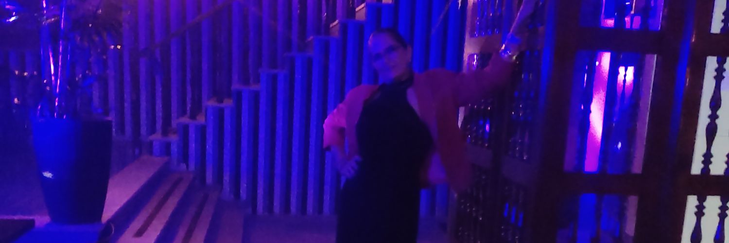 ktiaLopes's profile banner image