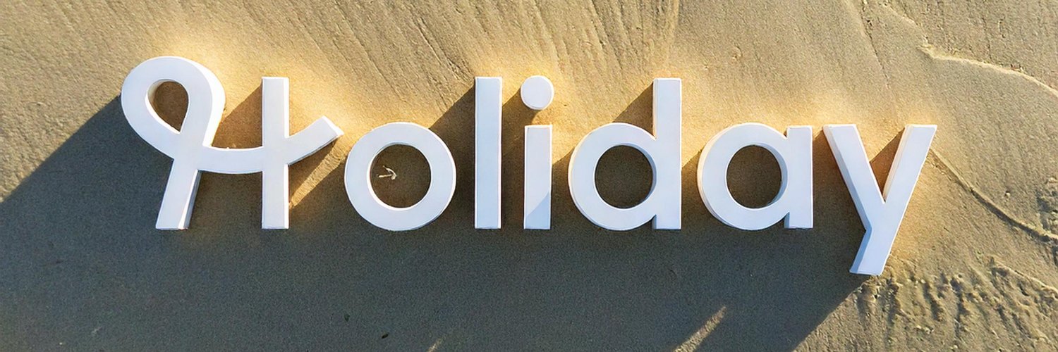 holiday_dot_com's profile banner image