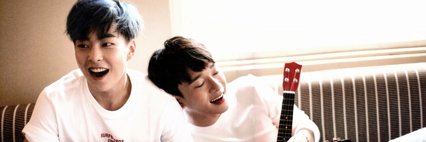 R_sleepingbeaut's profile banner image
