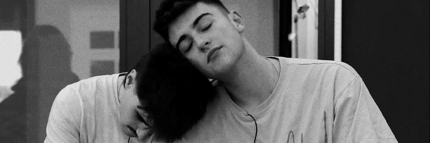 itsjenhunty's profile banner image