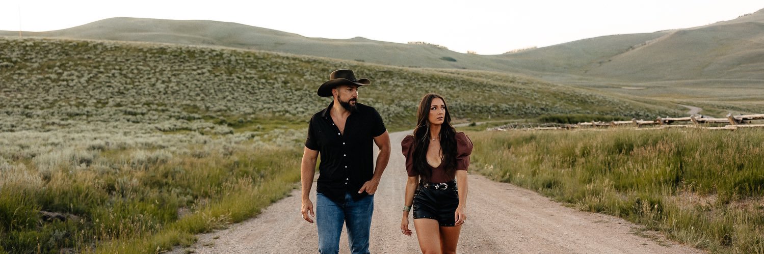 timandtaylor's profile banner image