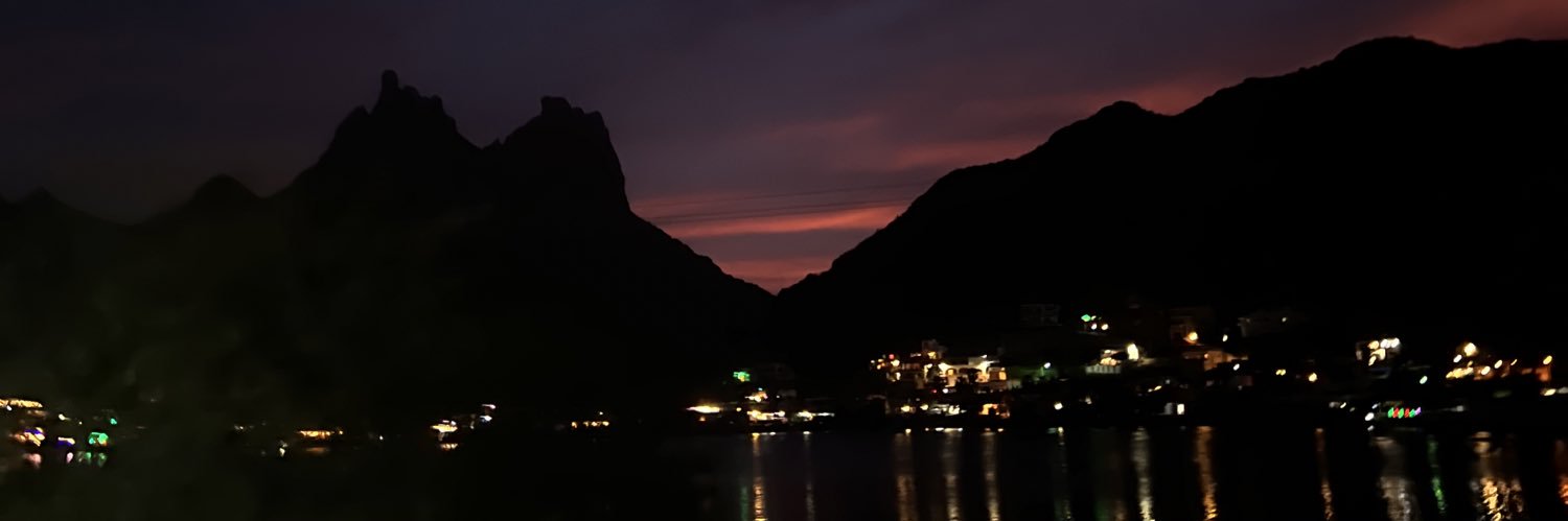ximenagleza's profile banner image