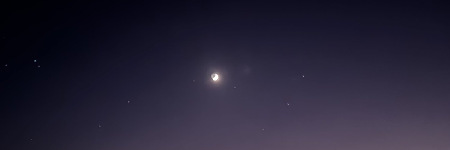 idcbtwy's profile banner image