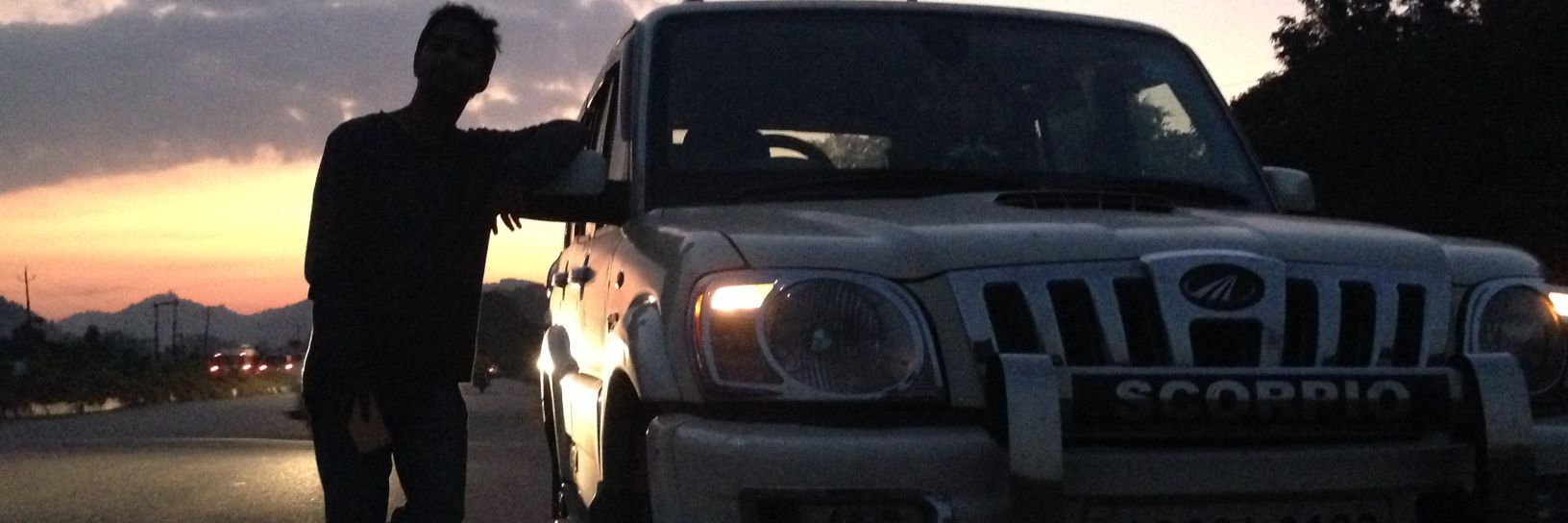 Moonhzrk's profile banner image