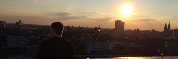 FlaToTheMoon Profile Banner