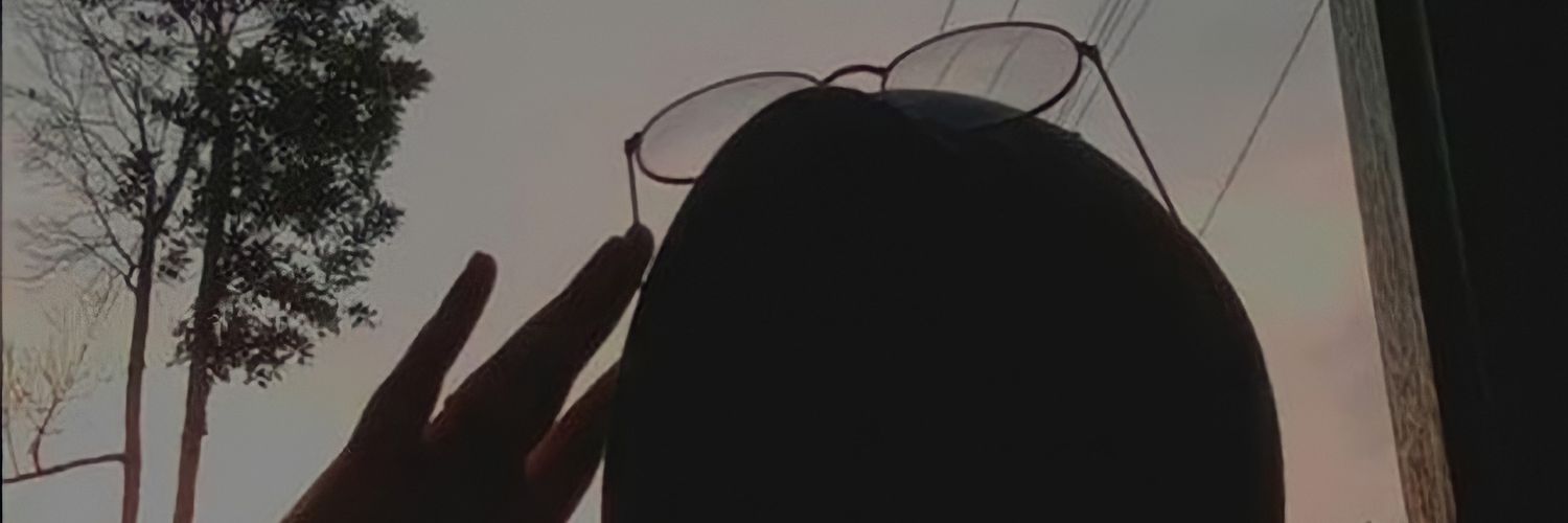 shewiitch's profile banner image