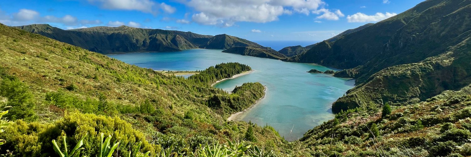 Victoria Smith banner