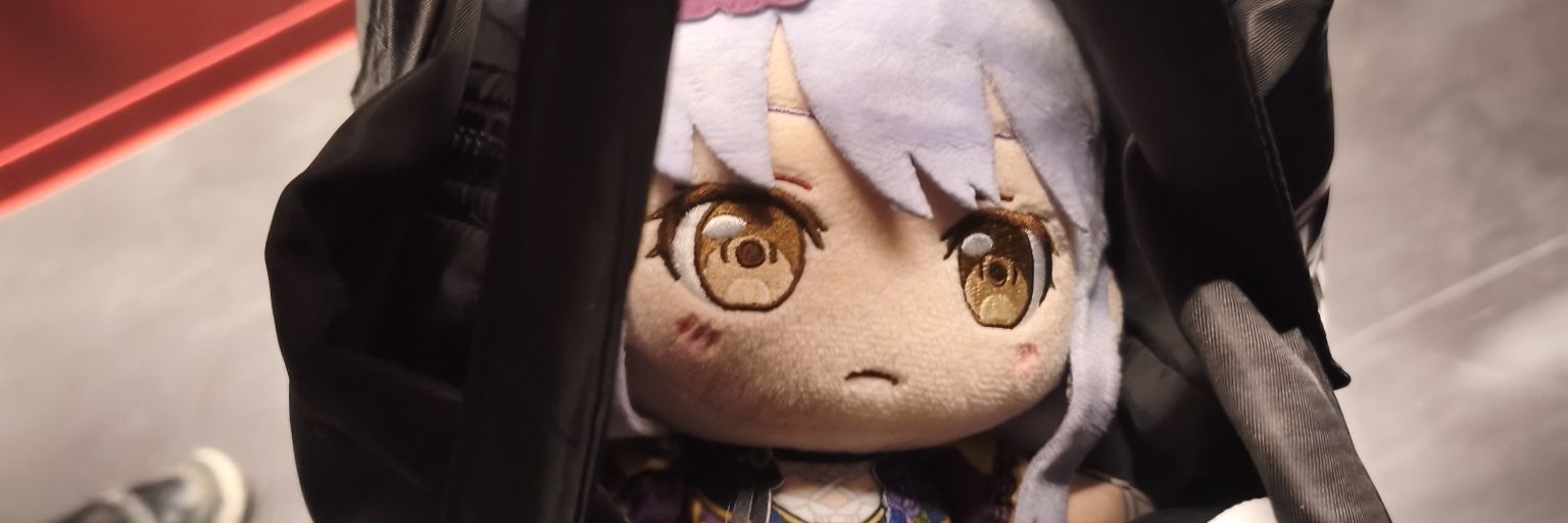 zannykun's profile banner image