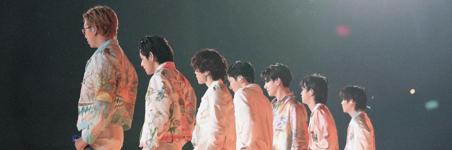 maminko581's profile banner image