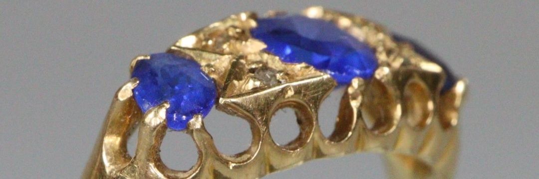 Berth_Antiques's profile banner image